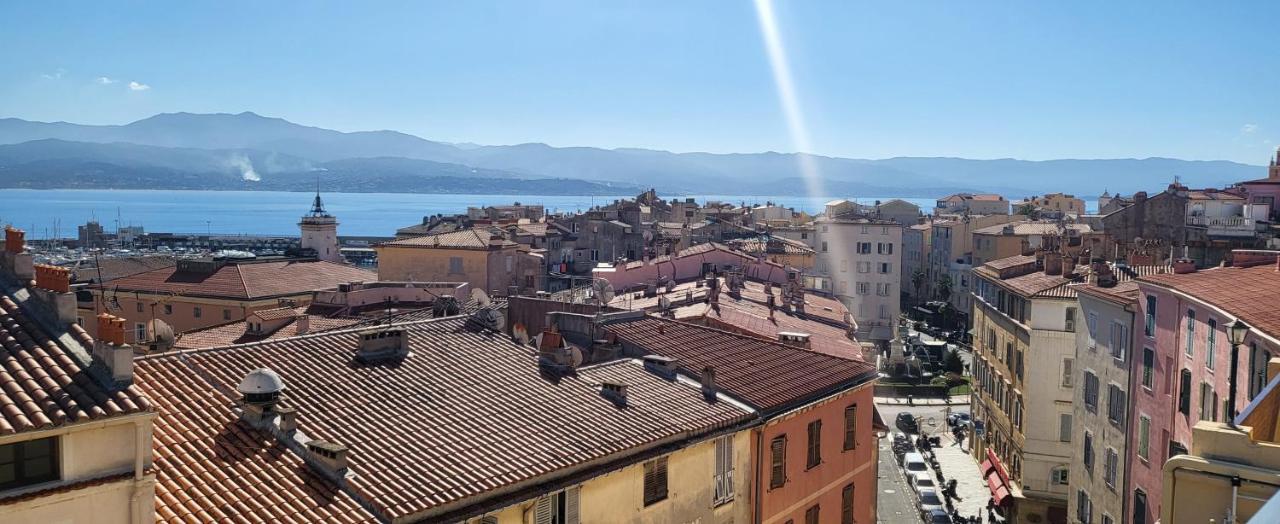 Superbe T2 Avec Balcons, Vieux Port, Hyper Centre Ajaccio Apartment Ajaccio (Corsica)